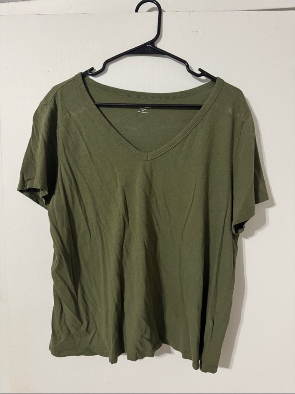 Old Navy Everywhere Tee- Size XL